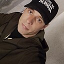 Знакомства: Алексей, 28 лет, Мариуполь