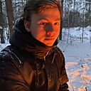 Знакомства: Рома, 19 лет, Екатеринбург