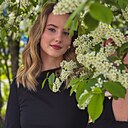 Знакомства: Ева, 25 лет, Белово