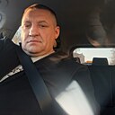 Знакомства: Валерий, 39 лет, Брянск