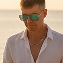 Знакомства: Валера, 35 лет, Абакан