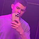 Знакомства: Александр, 25 лет, Саратов
