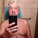 Знакомства: Андрей, 63 года, Москва