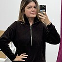 Знакомства: Julie, 28 лет, Москва
