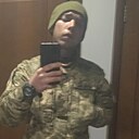 Знакомства: Коля, 25 лет, Павлоград