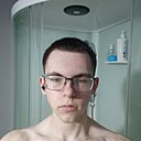 Знакомства: Максим, 18 лет, Минск