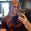 Знакомства: Елизавета, 20 лет, Санкт-Петербург