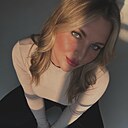 Знакомства: Нина, 32 года, Москва