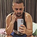 Знакомства: Ionut, 38 лет, Craiova