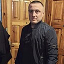 Знакомства: Максим, 32 года, Тверь