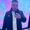 Знакомства: Максим, 37 лет, Находка