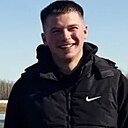 Знакомства: Евгений, 24 года, Октябрьский