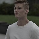 Знакомства: Кирилл, 23 года, Москва