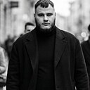 Знакомства: Евгений, 37 лет, Тюмень