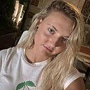 Знакомства: Ольга, 28 лет, Москва