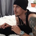 Знакомства: Павел, 33 года, Норильск