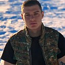 Знакомства: Edgar, 23 года, Ереван