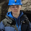 Знакомства: Максим, 22 года, Лозовая