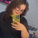 Знакомства: Ксю, 29 лет, Владивосток