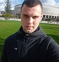 Знакомства: Артемий, 31 год, Краснодар