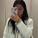 Знакомства: Sandy, 23 года, Москва