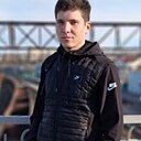 Знакомства: Макс, 19 лет, Медногорск