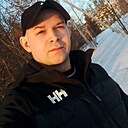 Знакомства: Илья, 29 лет, Кострома