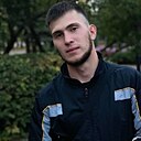 Знакомства: Максим, 25 лет, Ульяновск