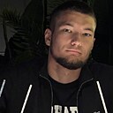 Знакомства: Артём, 29 лет, Чайковский