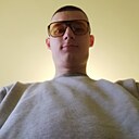 Знакомства: Иван, 22 года, Лесной