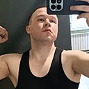 Знакомства: Максим, 29 лет, Волхов