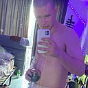 Знакомства: Илья, 30 лет, Киров