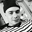 Знакомства: Сашка, 37 лет, Уссурийск