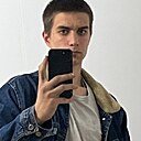 Знакомства: Данил, 22 года, Керчь