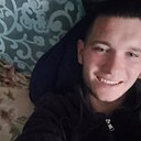 Знакомства: Дениска, 22 года, Симферополь