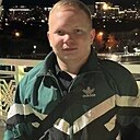 Знакомства: Александр, 21 год, Курган