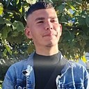 Знакомства: Макс, 23 года, Учалы