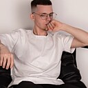 Знакомства: Андрей, 26 лет, Барнаул