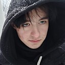 Знакомства: Рафаэль, 18 лет, Екатеринбург