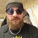Знакомства: Виталий, 26 лет, Курган