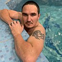 Знакомства: Дин, 31 год, Оренбург
