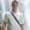 Знакомства: Вова, 39 лет, Брянск