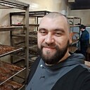 Знакомства: Артём, 41 год, Салехард