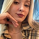 Знакомства: Настя, 23 года, Москва