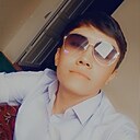 Знакомства: Бобур, 23 года, Набережные Челны