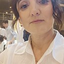 Знакомства: Симпотяшка, 45 лет, Астана