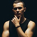 Знакомства: Руслан, 25 лет, Бодайбо