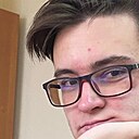 Знакомства: Максим, 20 лет, Киров