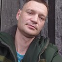 Знакомства: Андрей, 37 лет, Брянск