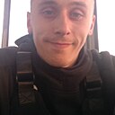Знакомства: Артем, 25 лет, Новоалтайск